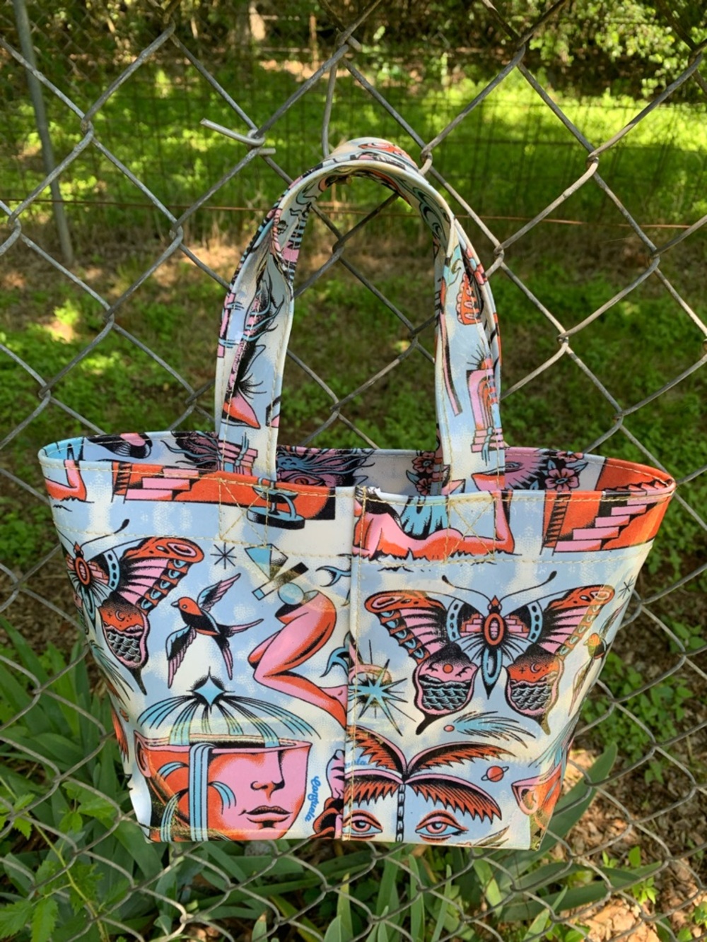 NWOT Consuela Vico Dreamy Grab N Go 
Mini Tote Bag - Picture 5 of 16